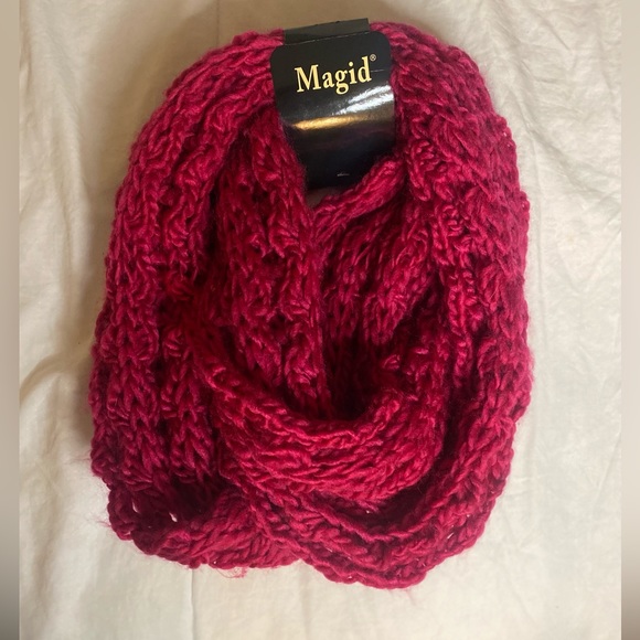 NWT Magid Hot Pink Infinity Scarf Size OS Women Men Kids Unisex - Picture 1 of 4